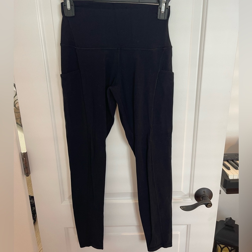 Aritzia Black Butter New High-Rise Leggings
